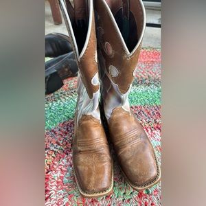 Justin women boot 7.5